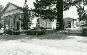 Berrima Court House at the corner of Wiltshire and Argyle Streets, photographed in 1992.