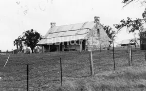 The original Richards house on Richards Lane at Mandemar, photographed around 1982.