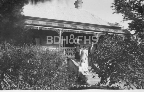 Fern Cottage in Colo Vale, around 1915.