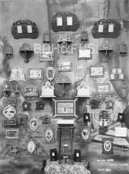Pupils’ manual-work display at Colo Vale Public School, 1911.