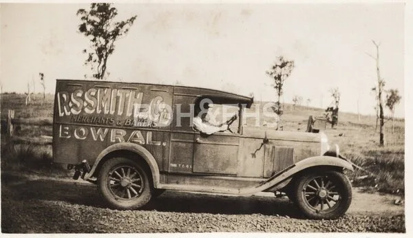 R. S. Smith & Co delivery vehicle at Folly Creek, Glenquarry, 1934.