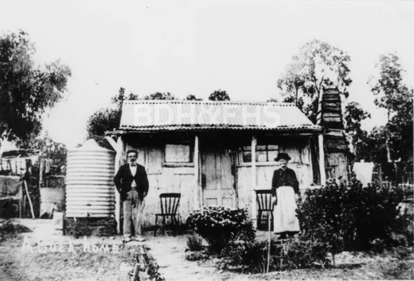 Miner’s house at Medway, around 1900.