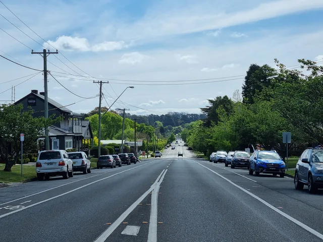 A current colour view of Robertson, New South Wales.