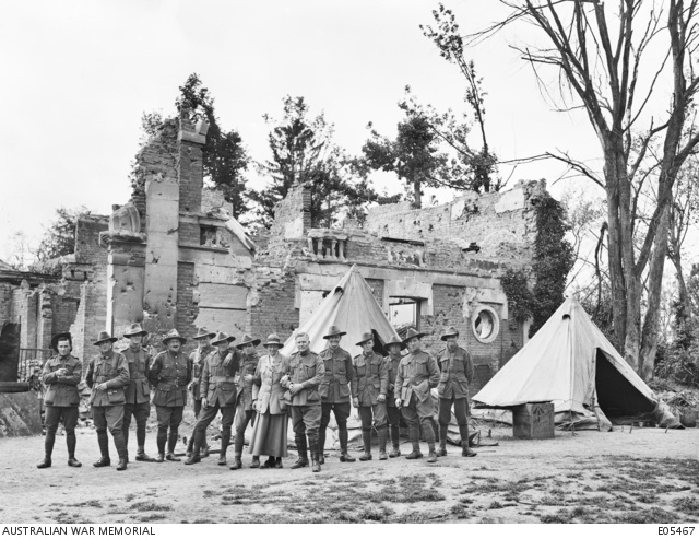 Ettie Rout with members of the Australian Graves Detachment